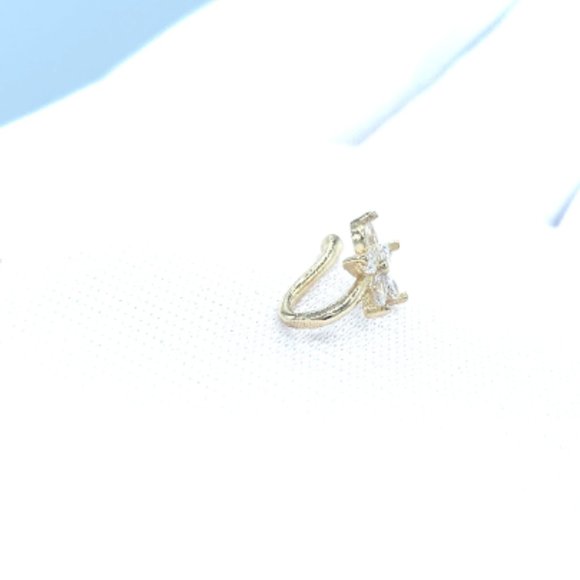 CZ Diamond Flower 24 KT Gold Plated Nose Cuff Fake Nose Rings No Piercing - Picture 3 of 5